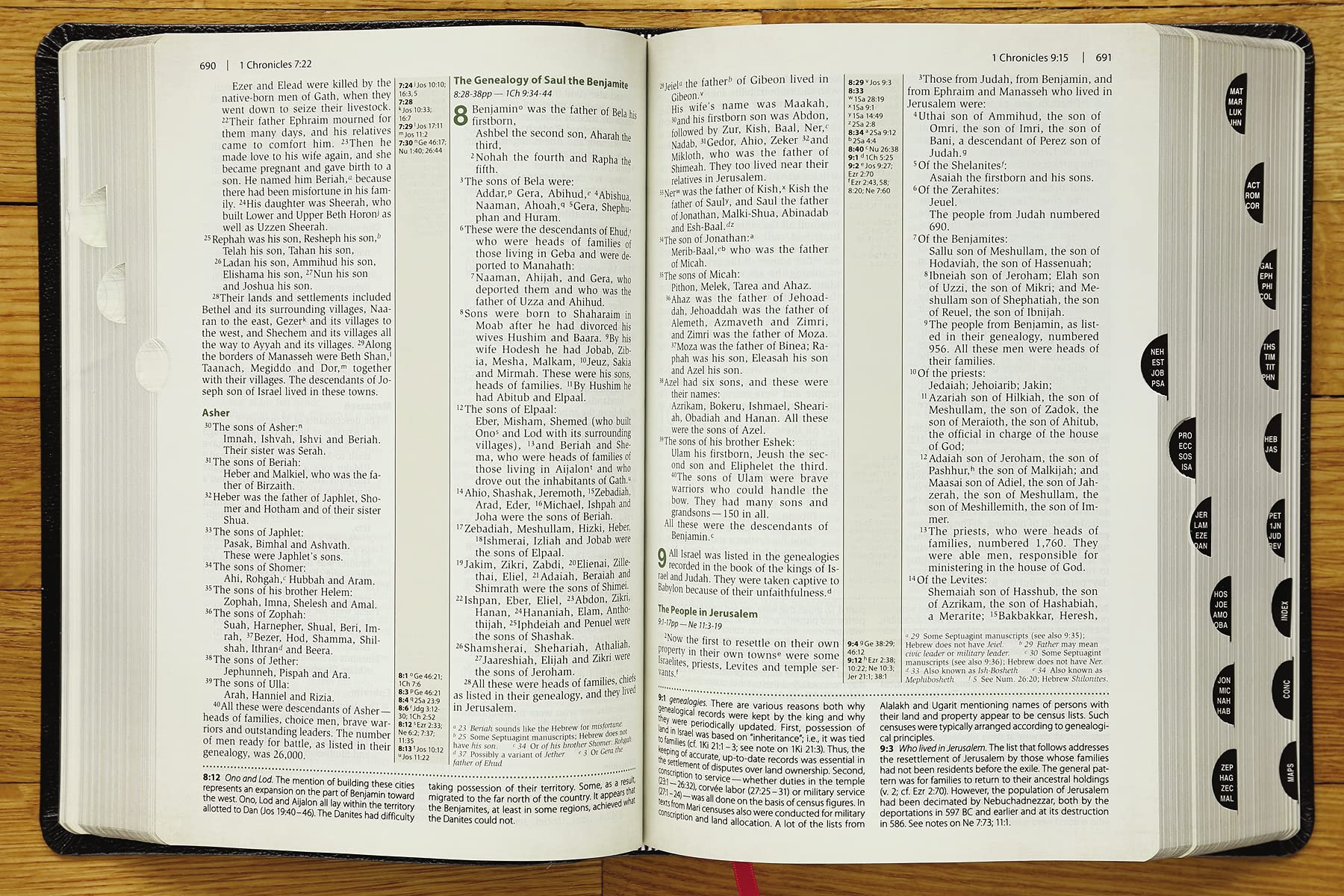 NIV, Cultural Backgrounds Study Bible (Context Changes Everything), Bonded Leather, Black, Red Letter, Thumb Indexed: Bringing to Life the Ancient World of Scripture