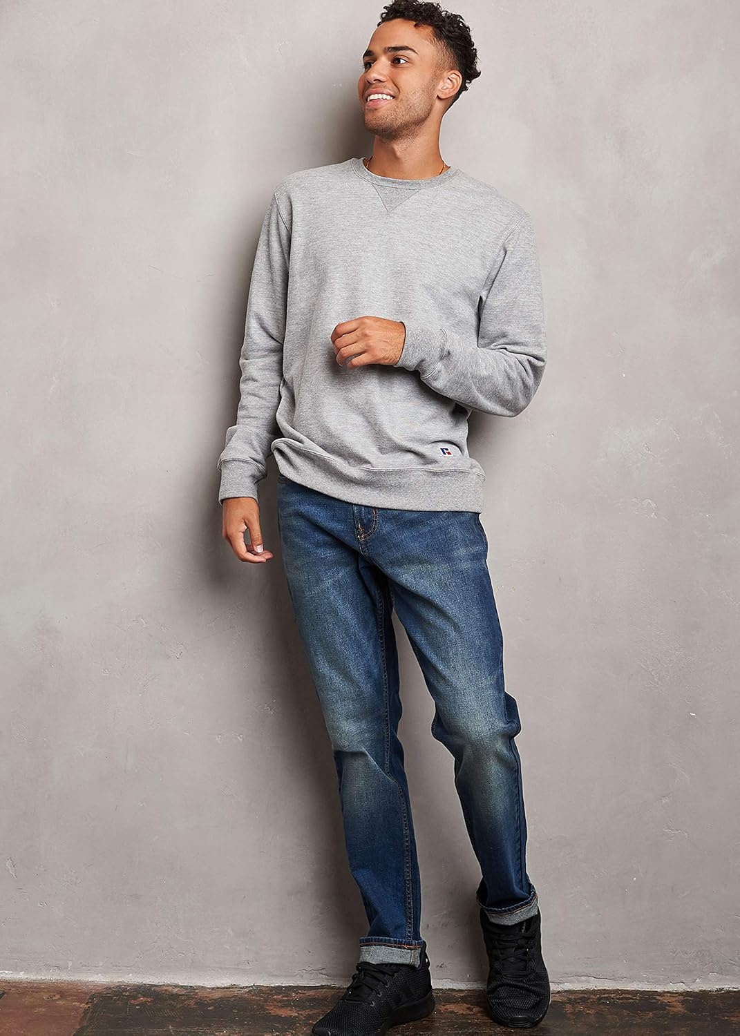 Russell Athletic Men's Cotton Rich 2.0 Premium Fleece Sweatshirt at  Men’s Clothing store