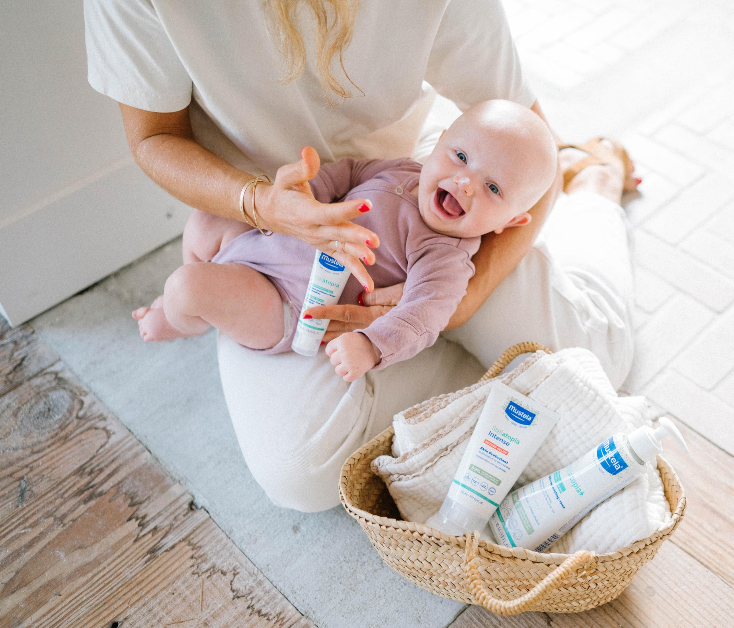 Mustela Eczema Relief Cream Stelatopia Intense - Fragrance-Free Moisturizing Body Lotion with Colloidal Oatmeal - For dry, itchy, irritated skin & flare-ups - Baby, Child & Adult - 5.07 fl. oz.