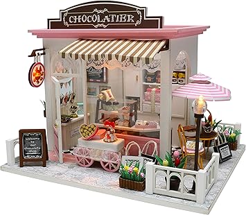 Amazon.com: DollLabs Miniatura Casa de muñecas, DIY Mini Casa Kit con Luces Led y Muebles para Set de Regalo (Coca's Fantastic Ideas): Toys \u0026 Games