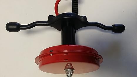 bracket mount retractable tie out