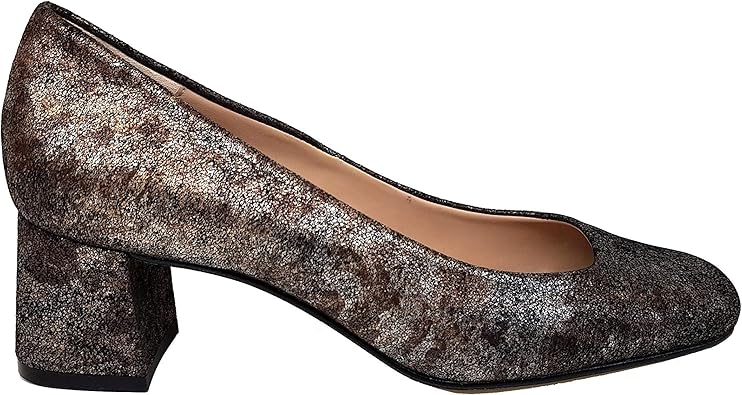 square toe court shoes