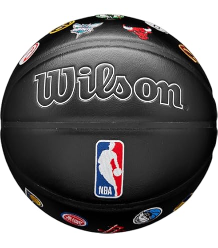 WILSON NBA Team Graffiti Basketball - Milwaukee Bucks, Size 7-29.5