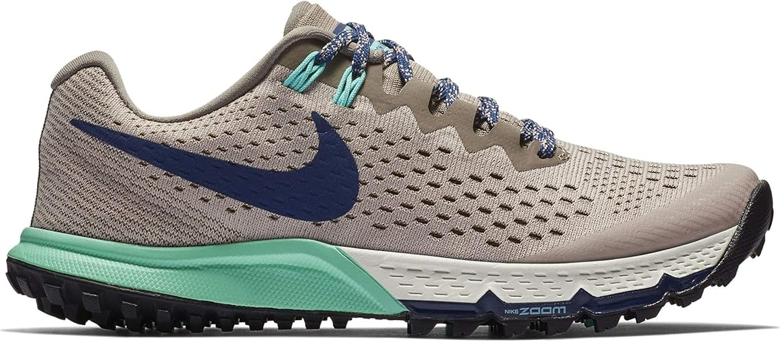 mens vapormax black and white