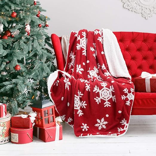 Amazon Com Bedsure Christmas Holiday Sherpa Fleece Throw Blanket