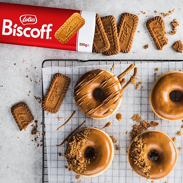 LOTUS BISCOFF – EUROPEAN BISCUIT COOKIES – NON GMO PROJECT VERIFIED + VEGAN – 8.8 OUNCE