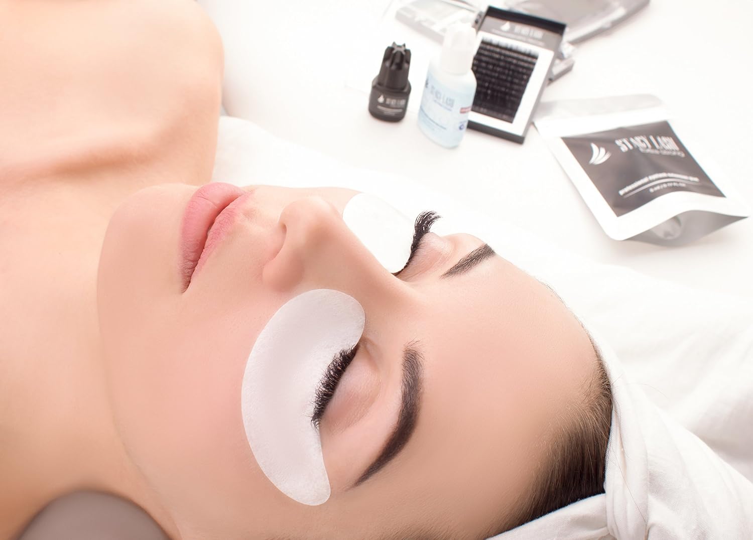 Extra Strong Eyelash Extension Glue - Stacy Lash 5 ml / 1 Sec Drying time/Retention – 7 Weeks/Maximum Bonding Power/Professional Use Only Black Adhesive/for Semi-Permanent Extensions Supplies : Beauty