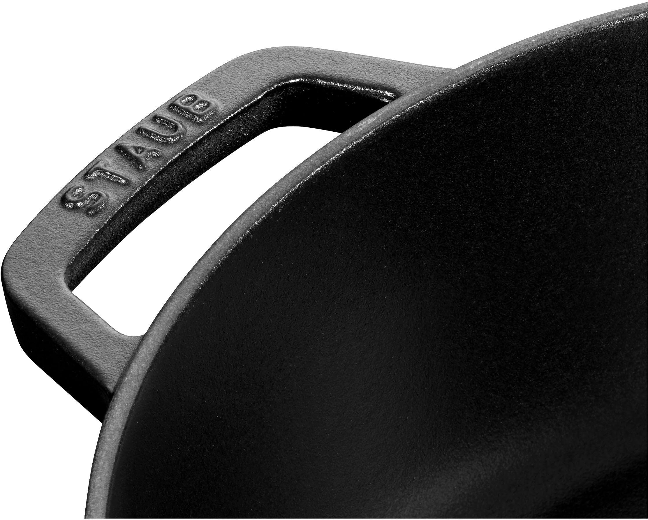 STAUB 40511 473/0 with Chistera Black Cast Iron 24 cm