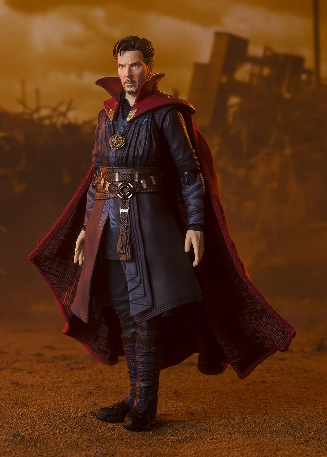 Amazon Bandai Spirits S H フィギュアーツ アベンジャーズ ドクターストレンジ Battle On Titan Edition アベンジャーズ インフィニティ ウォー 約150mm Pvc Abs 布製 塗装済み可動フィギュア フィギュア ドール 通販