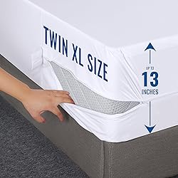Utopia Bedding Zippered Mattress Encasement Twin
