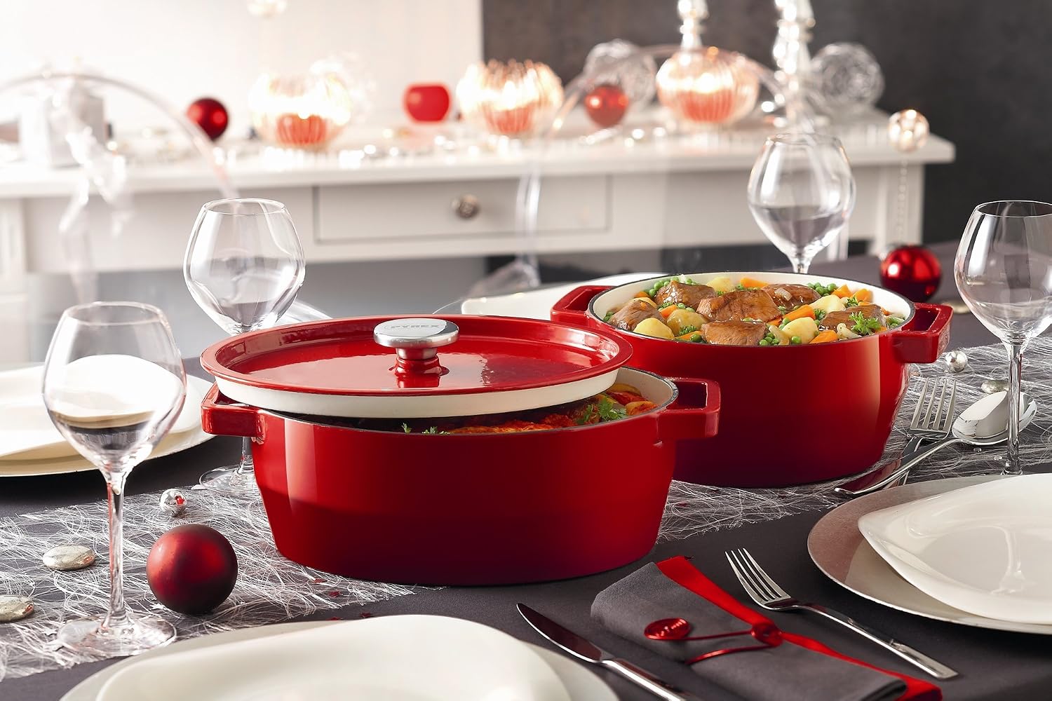 PYREX 28cm Slow Cook Casserole Cast Iron, Red, 28 cm - Image 3