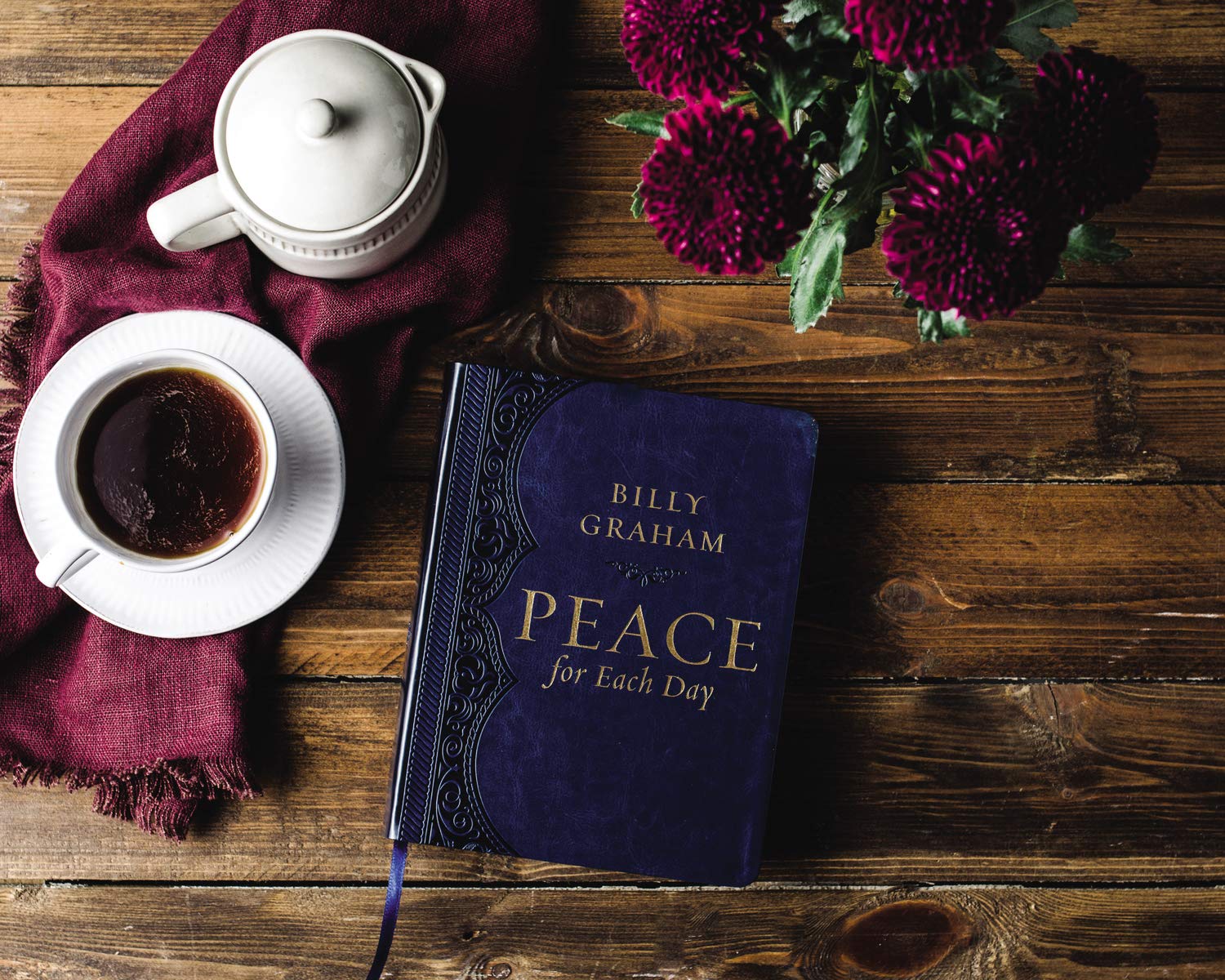 Peace for Each Day, Large Text Leathersoft: Devotions to Comfort Your Soul and Calm Your Mind (A 365-Day Devotional) Peace for Each Day, Large Text Leathersoft: Devotions to Comfort Your Soul and Calm Your Mind (A 365-Day Devotional) Peace for Each Day, Large Text Leathersoft: Devotions to Comfort Your Soul and Calm Your Mind (A 365-Day Devotional) Leather Bound Audible Audiobook Kindle