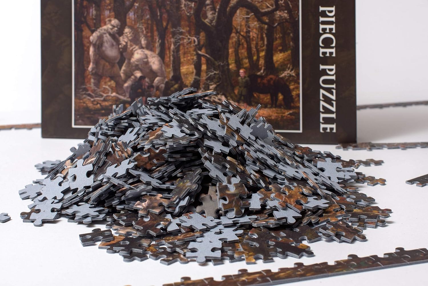 Thames & Kosmos The Lord of the Rings: Trollshaws Jigsaw Puzzle, 1000 Piece Puzzle for Adults and Kids Stunning Art and Visuals, Age 7+ - Image 5