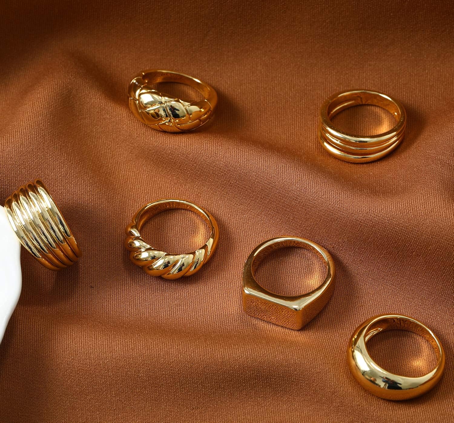 WFYOU 6PCS 18K Gold Plated Thick Dome Chunky Rings for Women Girls Braided Twisted Signet Chunky Gold Ring Set Minimalist Statement Ring Jewelry Size 5-9: Jewelry