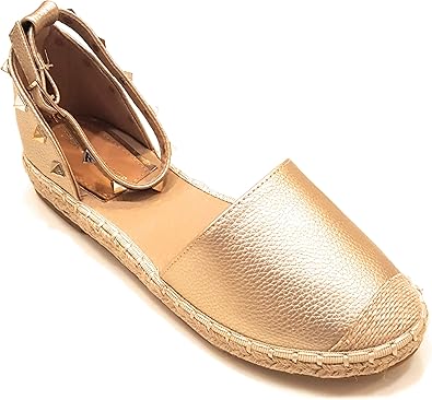 victoria adames flats