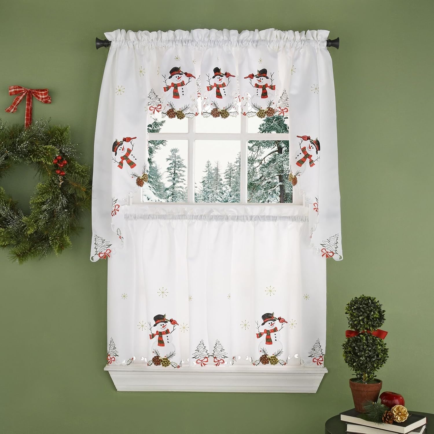 Amazon Com Lorraine Home Fashions Snowmen Window Curtain Tier