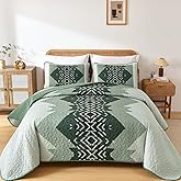Dintszyayue Green Boho Quilt Set King Size,3 Piece Aztec Texture Bedspread Coverlet Set Soft Lightweight Bedding Set Geometric Bohemian Bedspread with 2 Pillowcases(Green,90"x103")