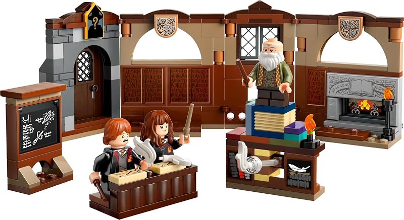Harry Potter Le château de Poudlard : Le Cours de sortilèges 76442 — photo 7 sur 8