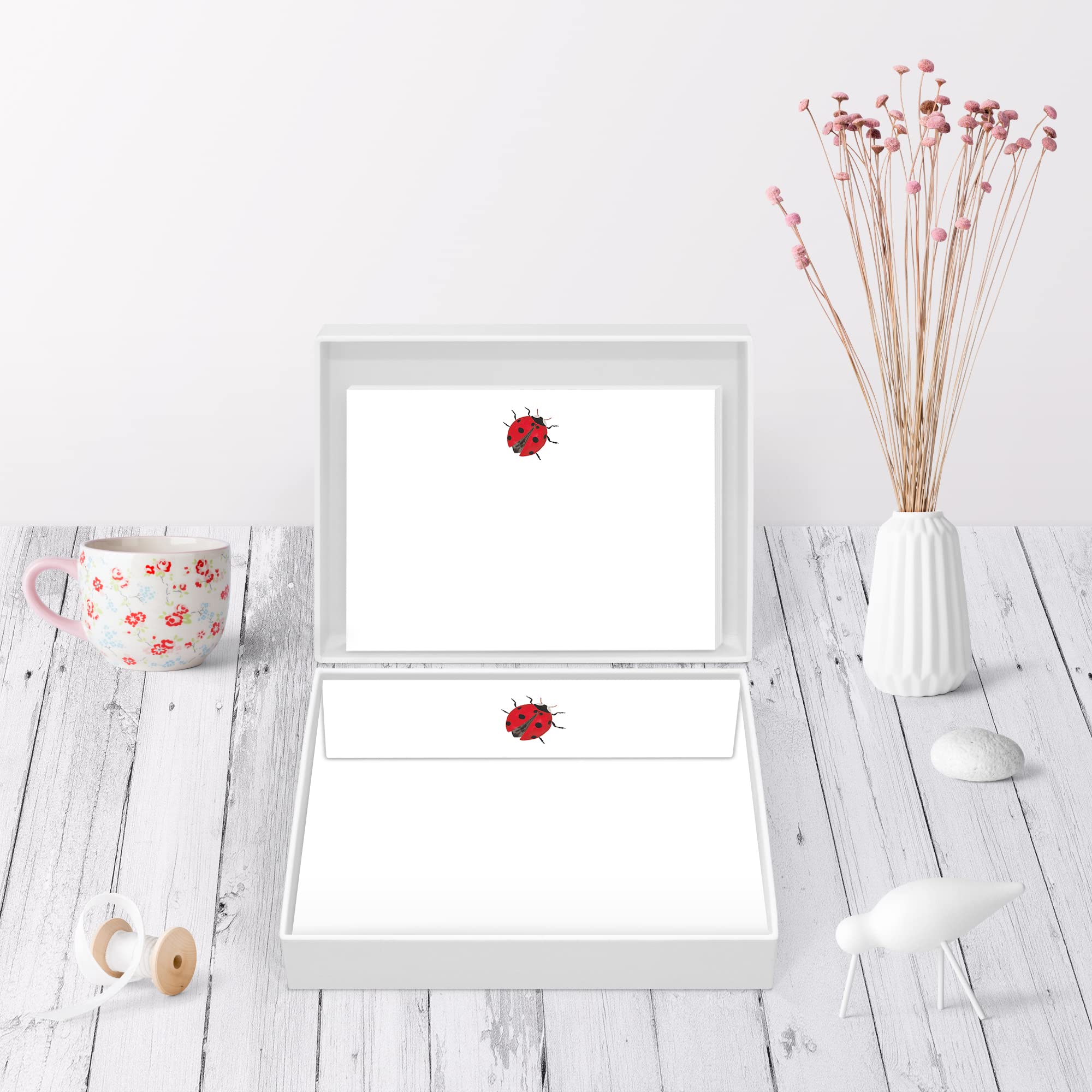 Me Loovely Ladybird Flat Notecard and Envelopes Sets Stationery Correspondence Card A6 Size Notecards Writing Supplies for Home Office & Christmas Gifts (Pack of 20)