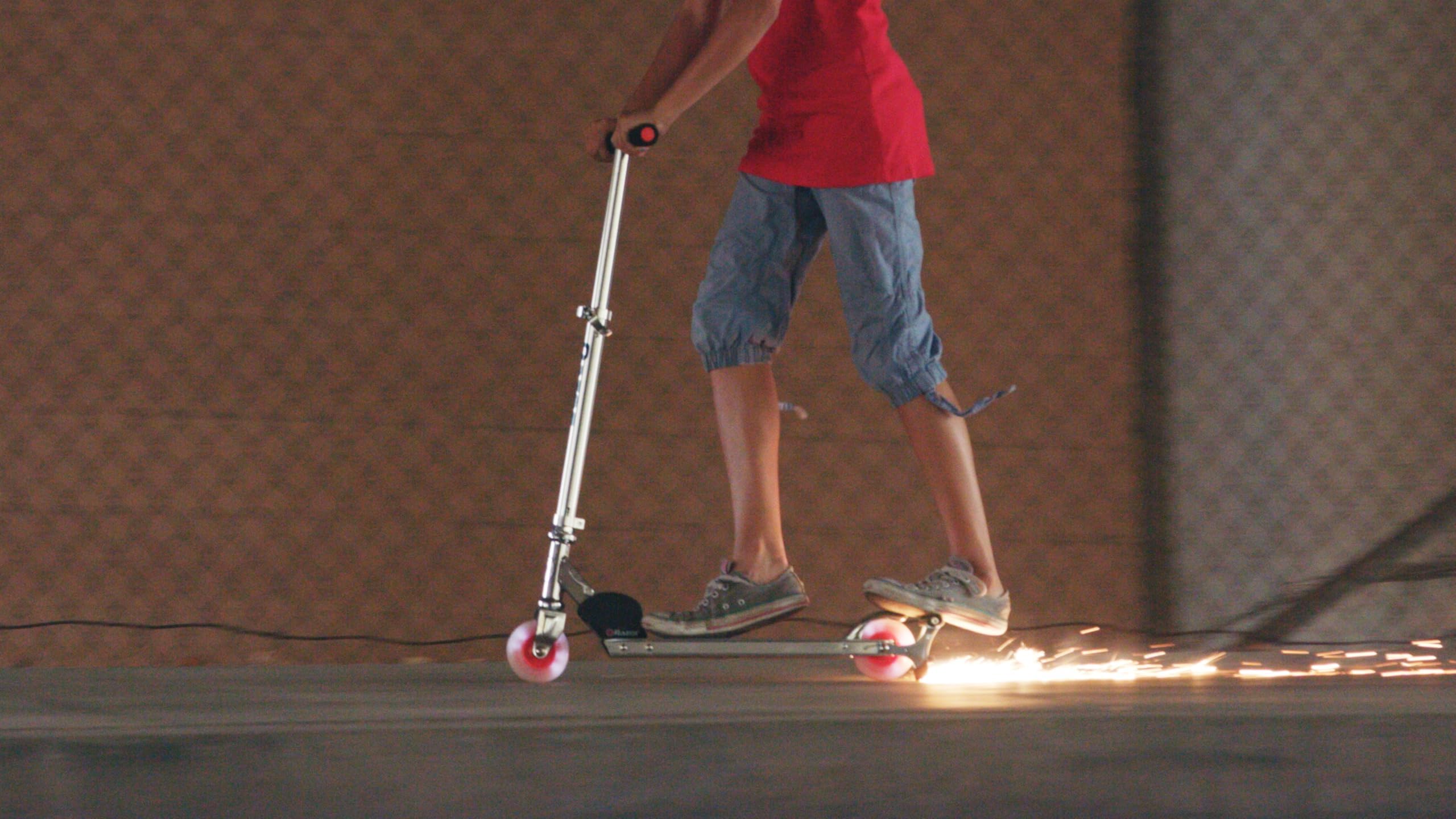 Razor Spark Ultra Kick Scooter for Kids Ages 8+ - Ultra Bright LED Wheels, Rear-Fender Brake, Adjustable Handlebars, for Riders up to 143 lbs