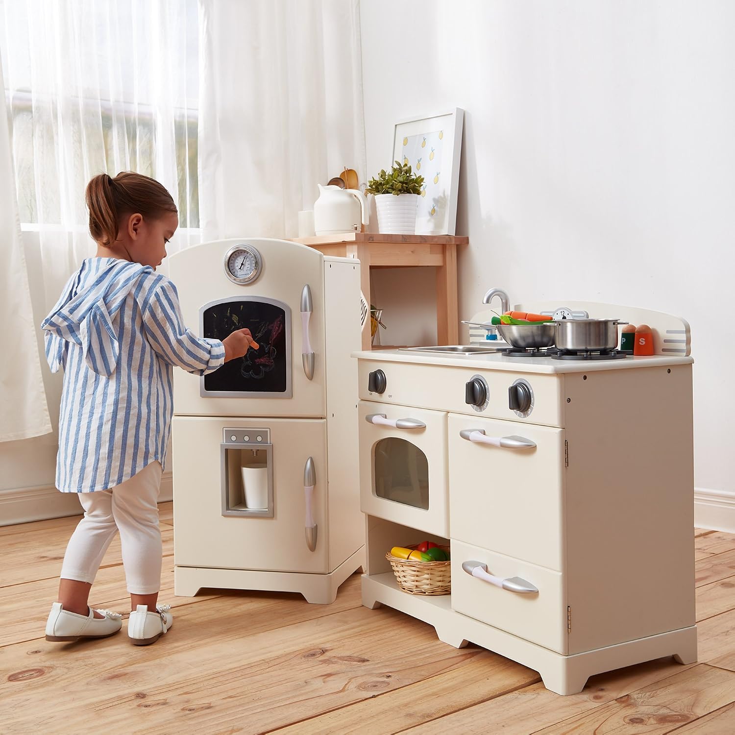 White Wooden Toy Kitchen with Fridge Freezer and Oven by Teamson Kids TD-11413W, Large - Image 4