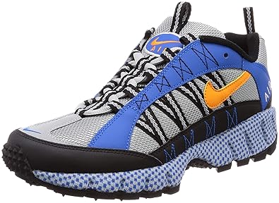 nike hiking tennis shoes