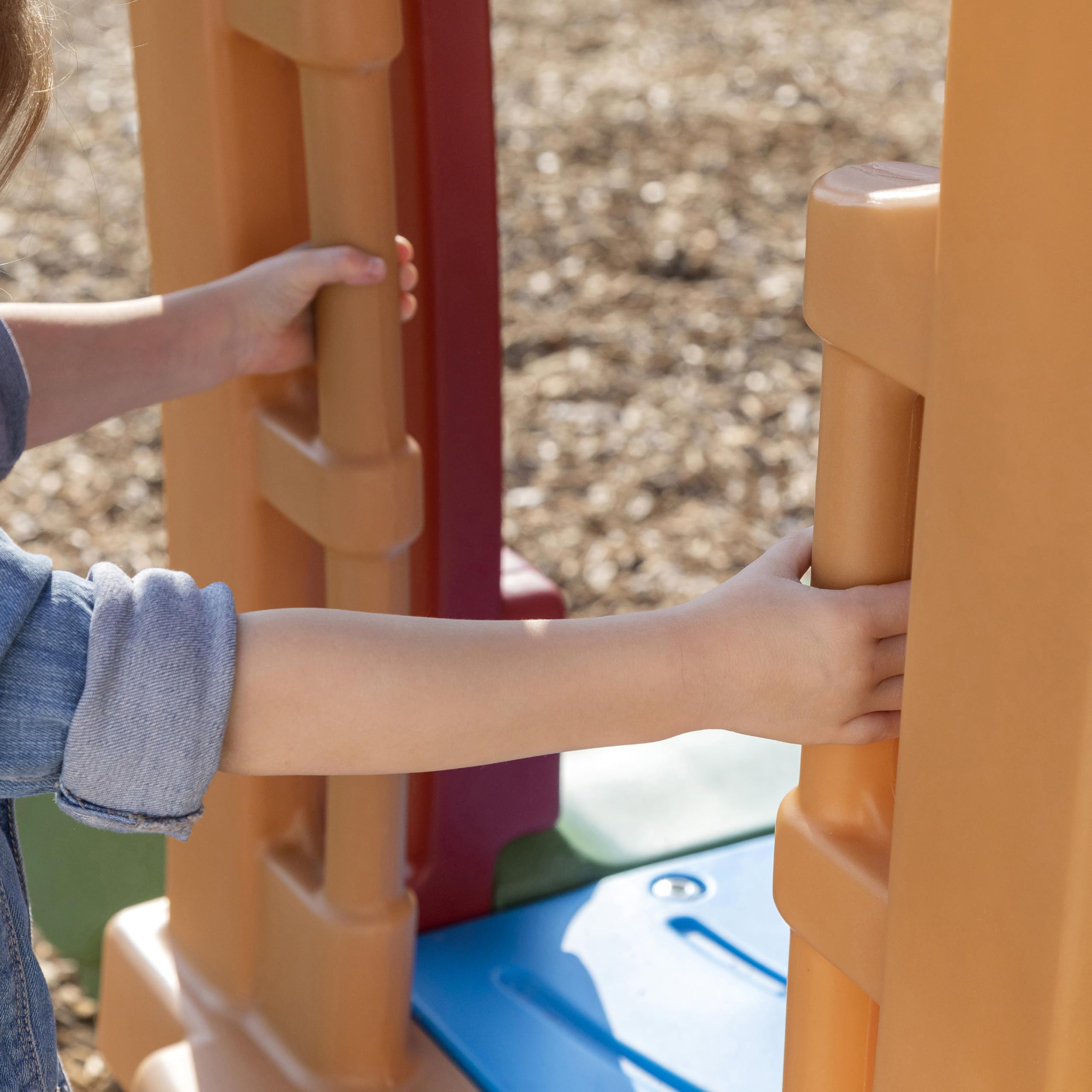 Step2 Play Up Double Slide Climber, Kids Outdoor Playset, Backyard Playground Set, 2 Slides, Elevated Playhouse, Outside Jungle Gym, For Toddlers 2-6 Years Old
