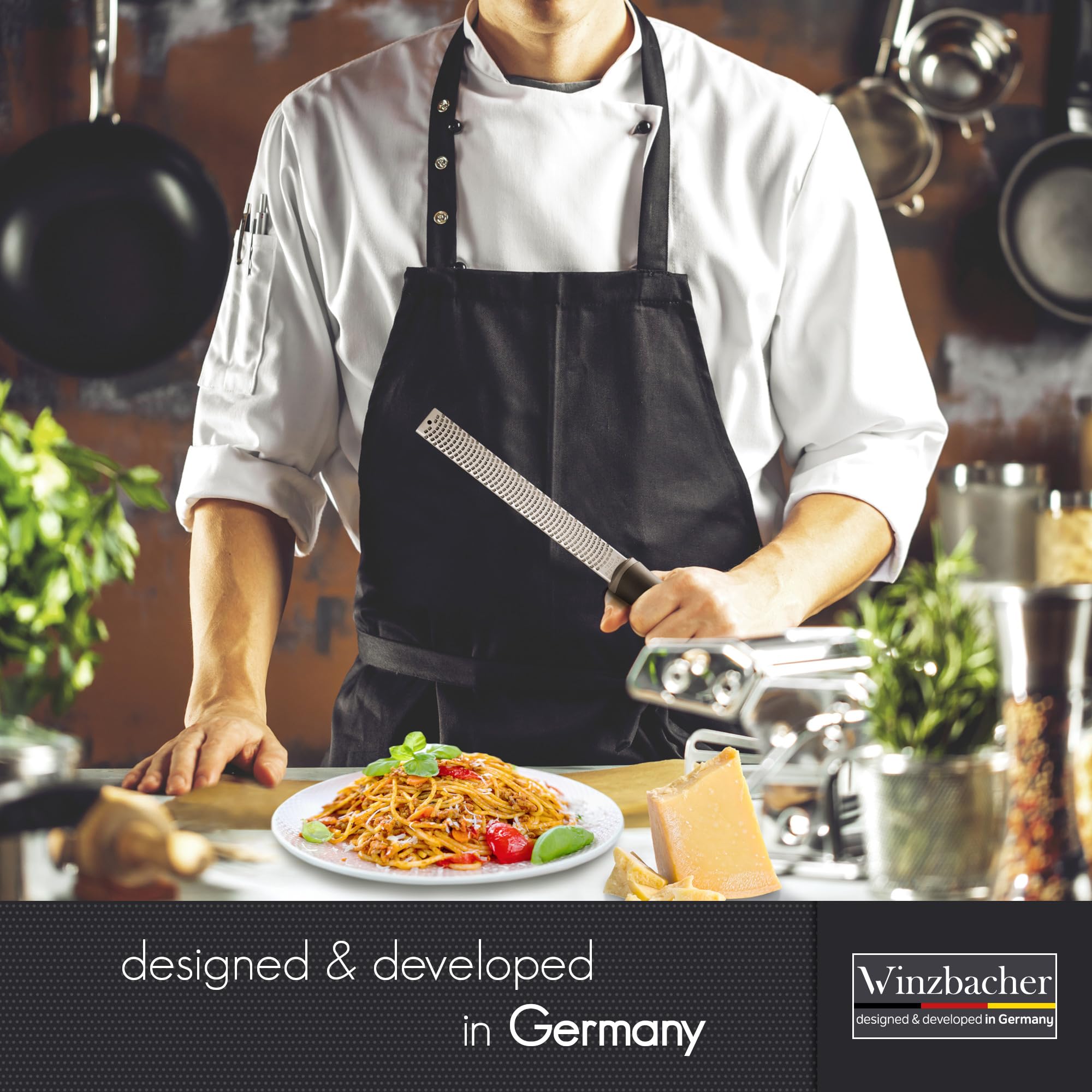 Winzbacher - Premium Zester Reibe I Parmesanreibe, Zitronenreibe, Muskatnuss Reibe, Ingwerreibe u.v.m. I rasiermesserscharfe Edelstahl Klinge I Spülmaschinenfest I inkl. Schụtz & Reinigungsbürste 2