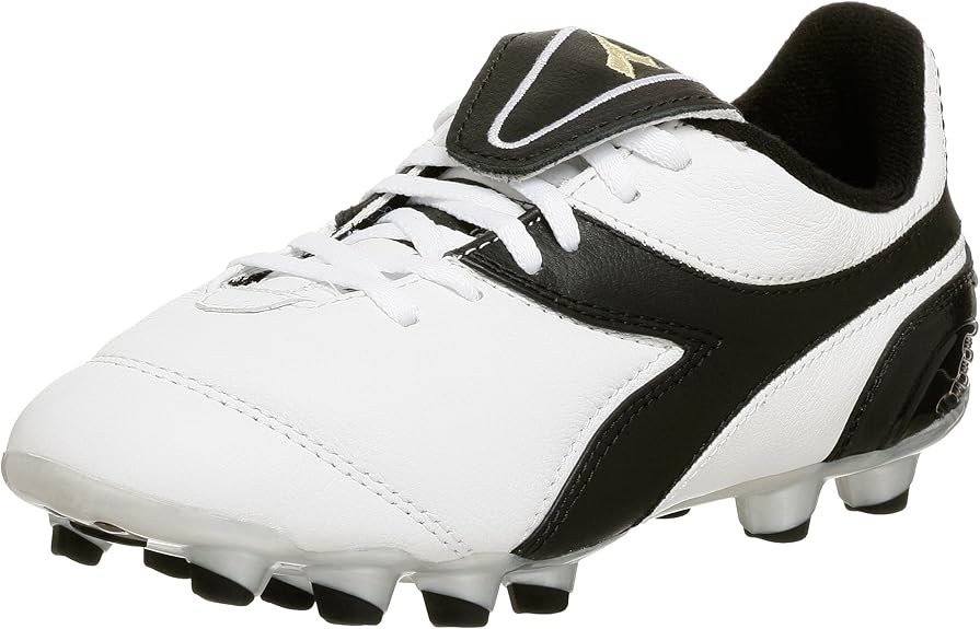 Diadora Youth Brasil E MD PU Axeler Soccer Cleat, White/Black, 1 M Little Kid Soccer