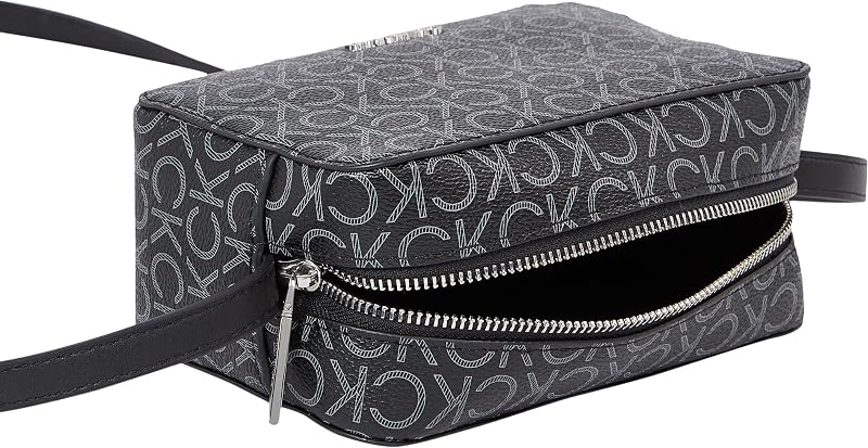 Sac à Bandoulière Femme Ck Must Camera Bag Mono Petit, Noir (Black Mono), Taille Unique