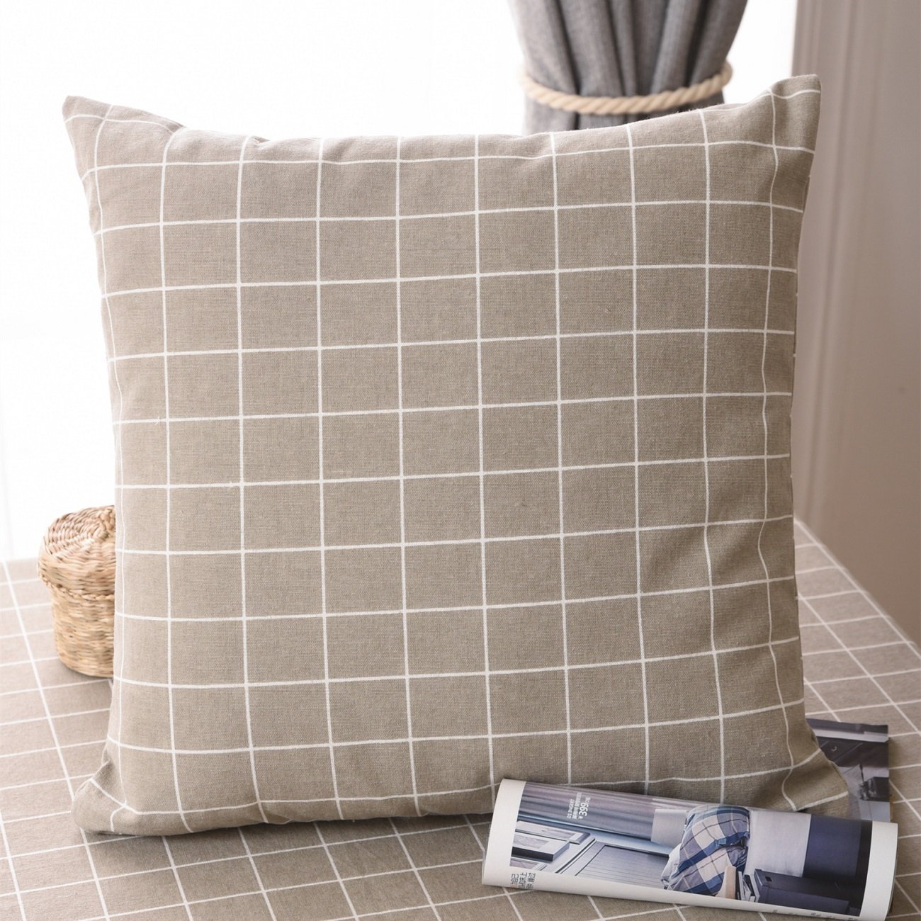 AUTUCAU 24 X 24 Inch Home Decorative Bohemian Linen Square Throw Pillow Case Cushion Cover for Sofa Chair Couch/Bedroom Geometric Pillowcase