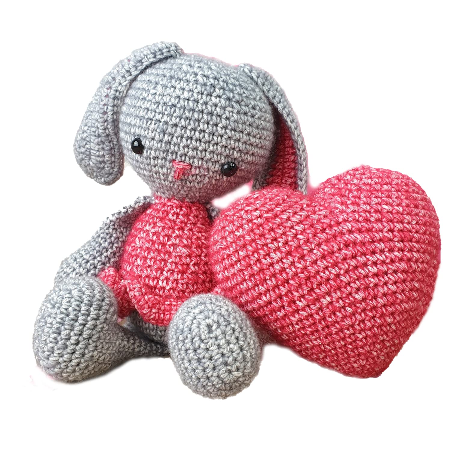 Hardicraft Crochet Kit to Make Yourself with Instructions and Material for Rabbit Pipa with Heart, Approx. 20 cm, Heart 10 x 10 cm Individual Gift
