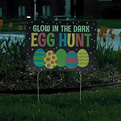 Amazon Com Fun Express Glow In The Dark Easter Egg Hunt Yard Sign Toys Games