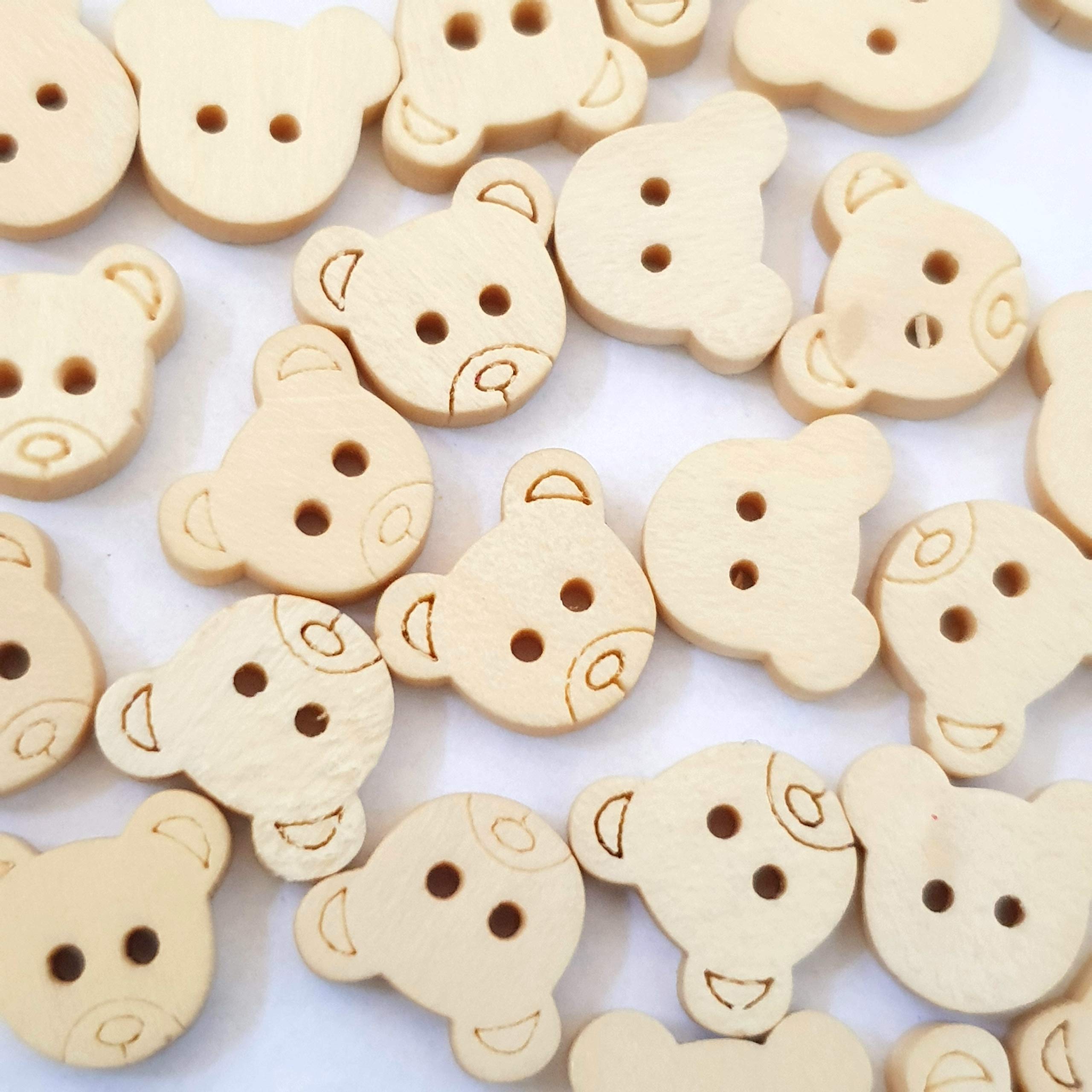 MajorCrafts® 48pcs 13mm Teddy Bear Light Brown 2 Holes Small Sewing Wood Buttons Craft Embellishments