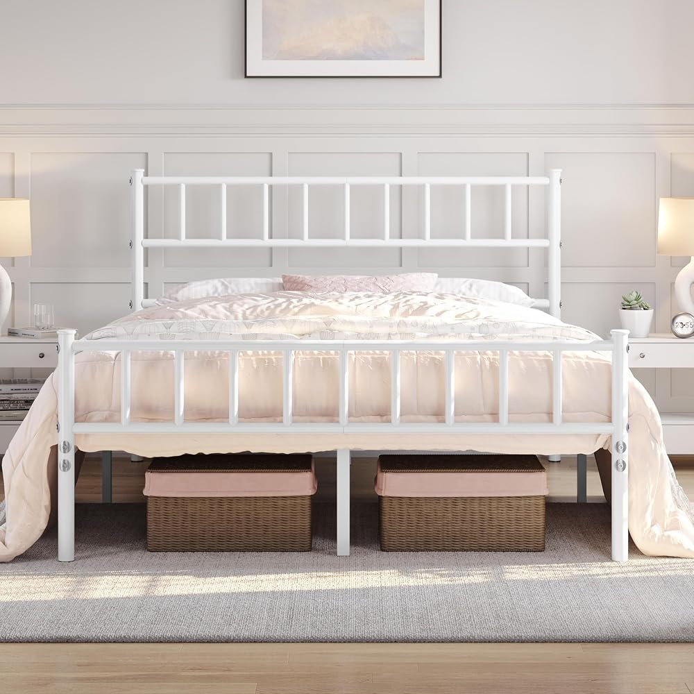 Yaheetech Double Metal Bed Frame 4ft6 with Headboard Footboard White
