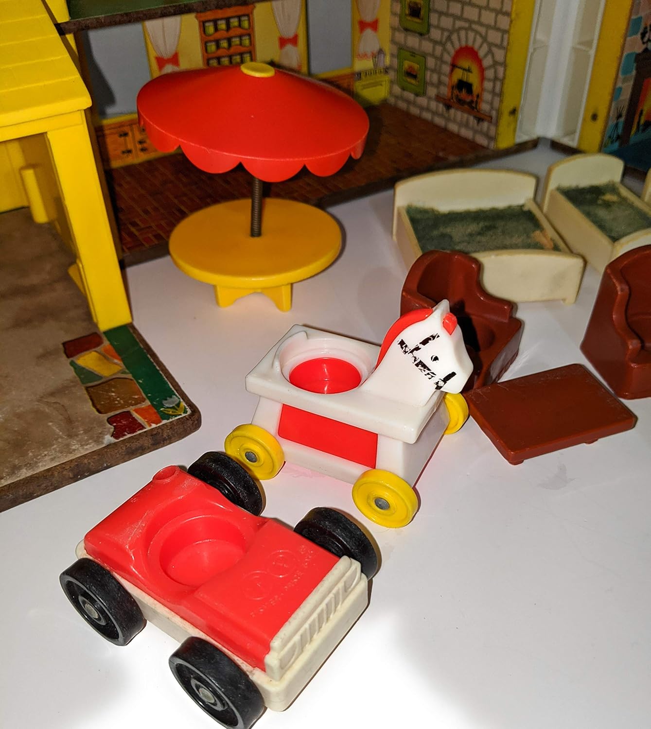 1971 fisher price schoolhouse