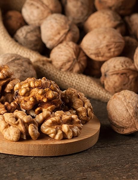 ANNA AND SARAH WALNUTS IN SHELL, JUMBO, FRESH, BUTTERY TASTE, EASY TO CRACK, CALIFORNIA CHANDLER, NATURAL SHELLS, NOT BLEACHED 5.5 LBS