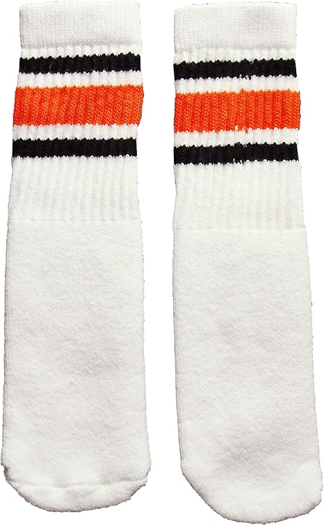 Amazon Co Jp Skater Socks スケーターソックス ベビー キッズ 赤ちゃん ロングソックス Baby Kids White Tube Socks With Black Orange Stripes 10インチ 服 ファッション小物
