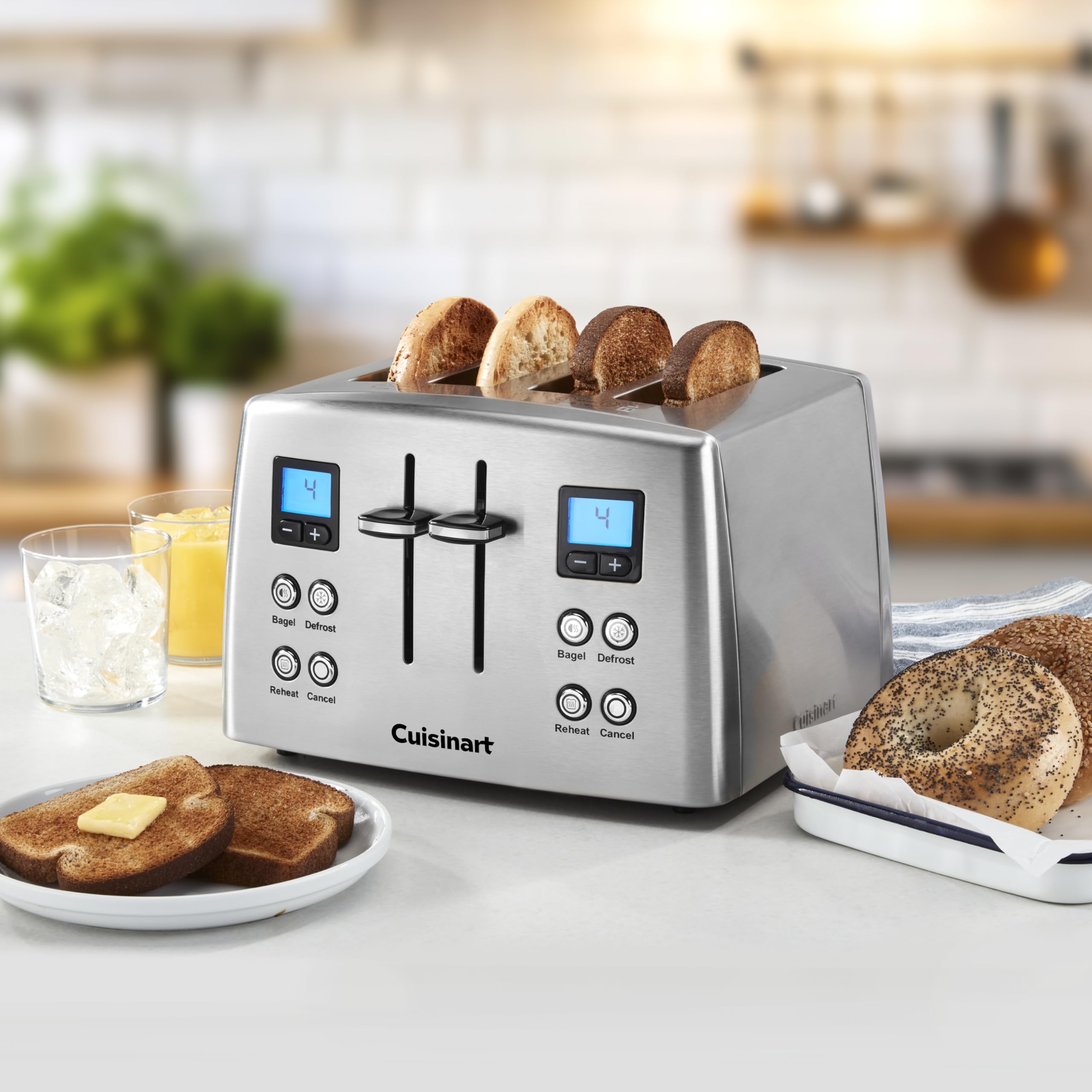 Cuisinart 4 Slice Countdown Motorized Toaster, Compact Bread Toaster with Extra-Wide Slots for Toasting Bread, French Toast, Bagels and Pastries, Defrost & Reheat Functions, CPT-435P1, Stainless Steel