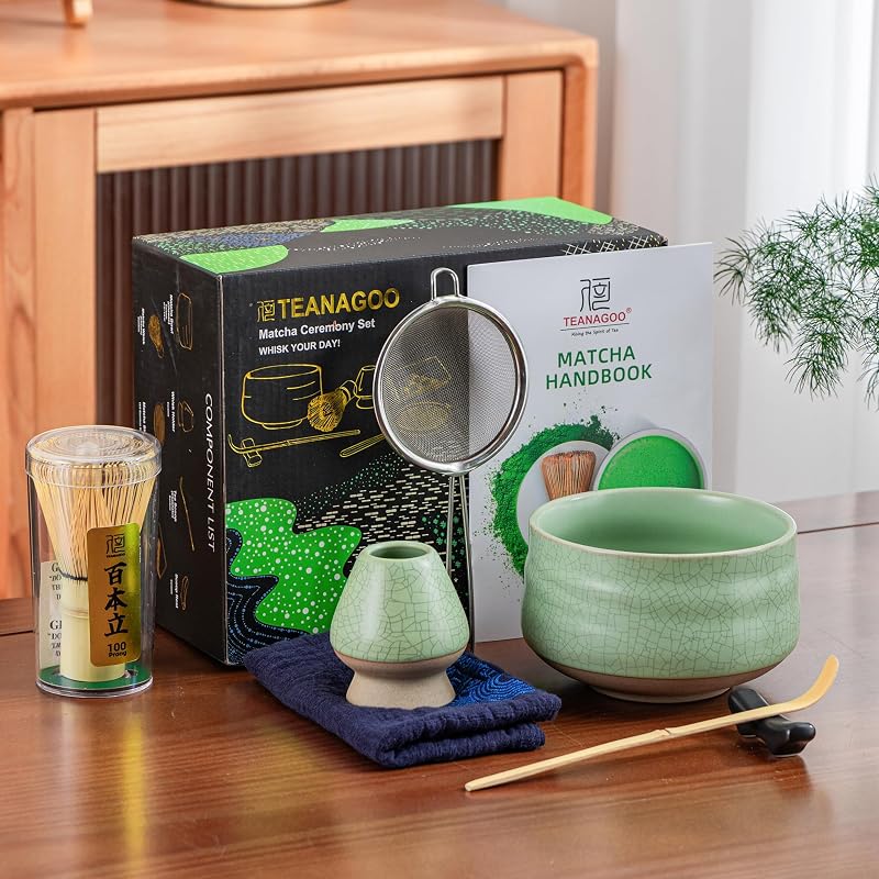 Matcha Set, 7-teilig mit Keramikschale & Bambusbesen, Hellgrün