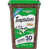 TEMPTATIONS Classic Crunchy and Soft Cat Treats Seafood Medley Flavor, 30 oz. Tub