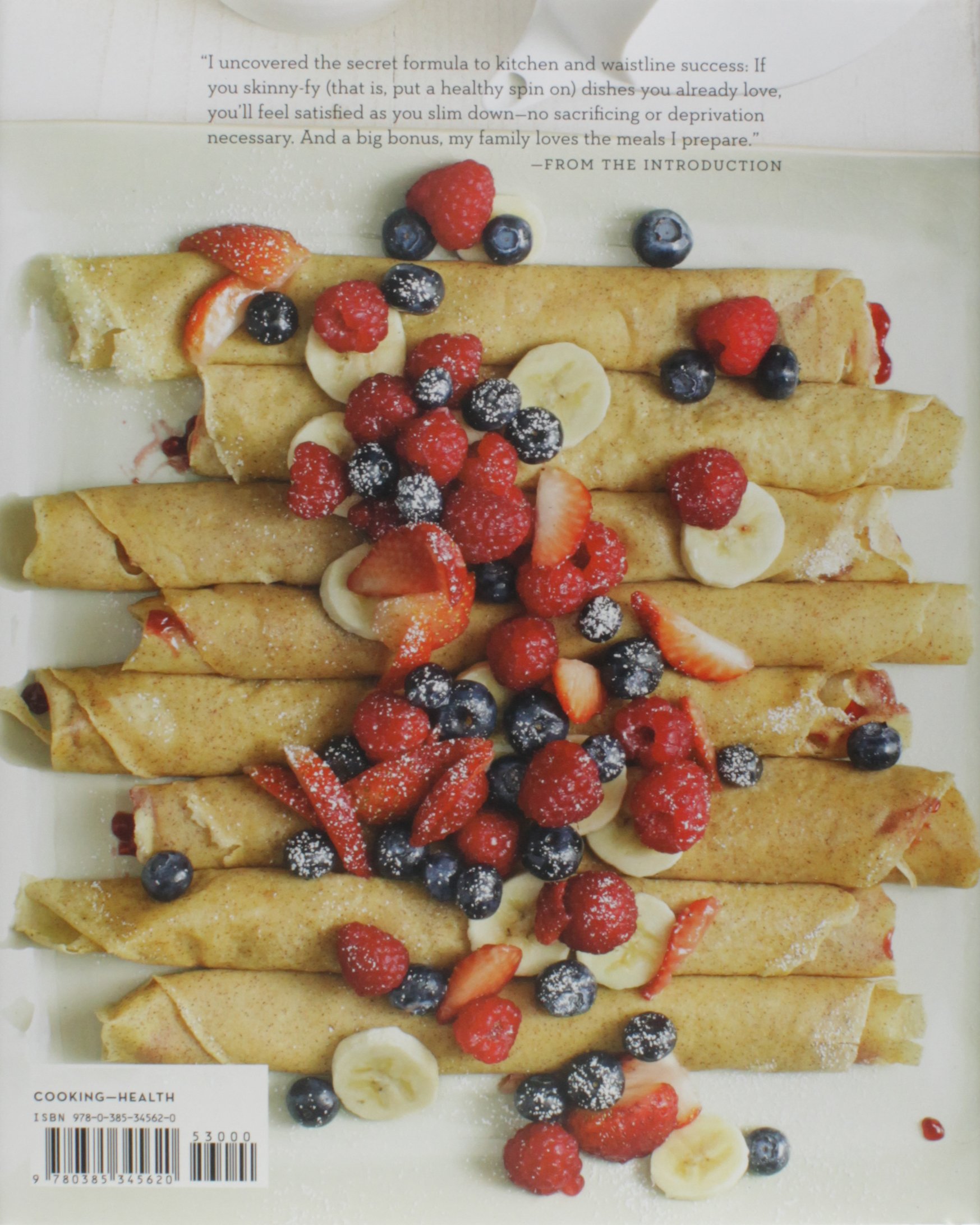 The Skinnytaste Cookbook Light On Calories Big On Flavor Homolka Gina Jones R D Heather K 8601419092291 Amazon Com Books