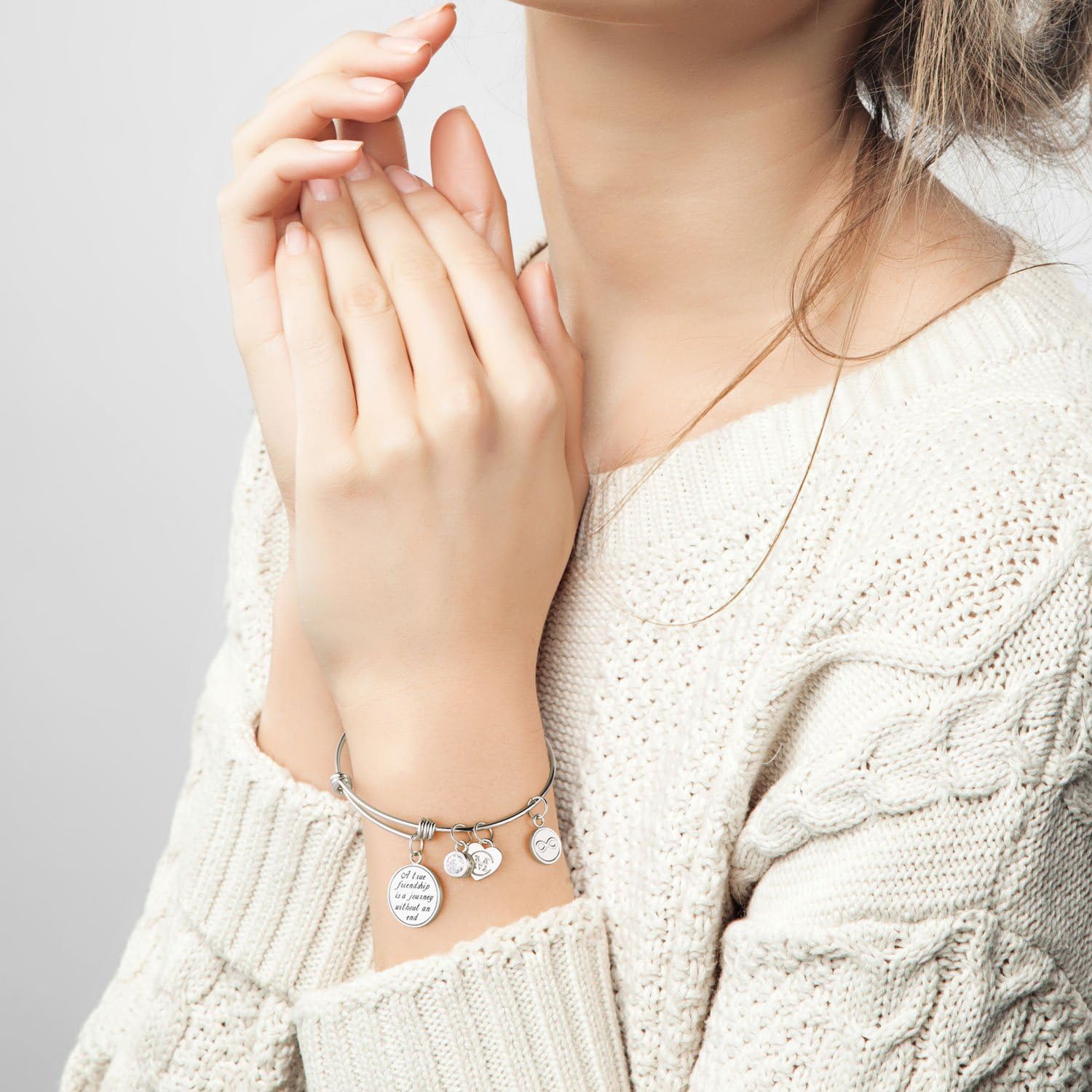 A True Friendship is a Journey Without an end Womens Charm Bangle Bracelet Jewelry Gifts: Jewelry