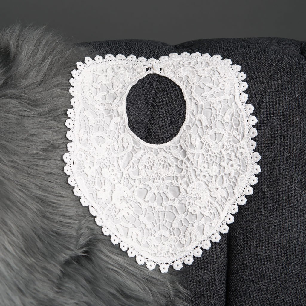 white lace bib