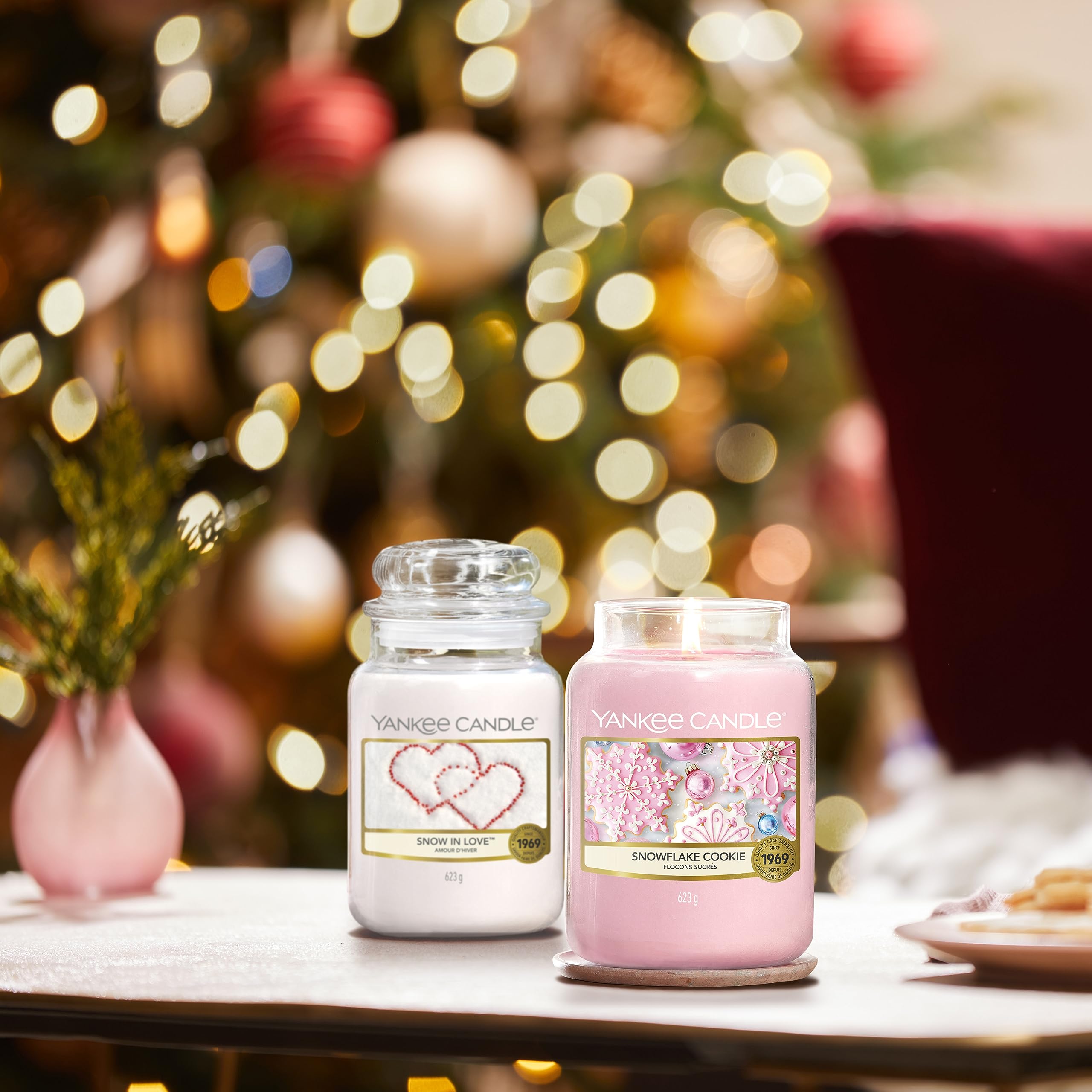 Yankee Candle Scented Candle | Snow In Love Large Jar Candle | Long Burning Candles: up to 150 Hours