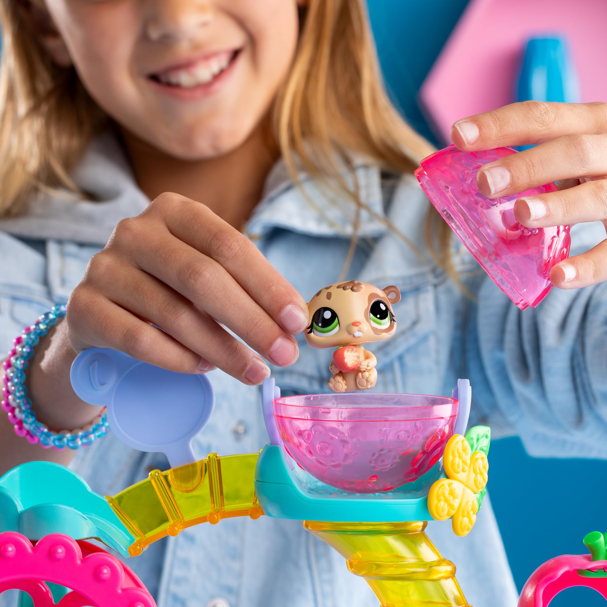 Littlest Pet Shop, Fun Factory Play Set - Gen 7, Pets #69 & #68, Authentic LPS Bobble Head Figure, Collectible Imagination Toy Animal, Kidults, Girls, Boys, Kids, Tweens Ages 4+
