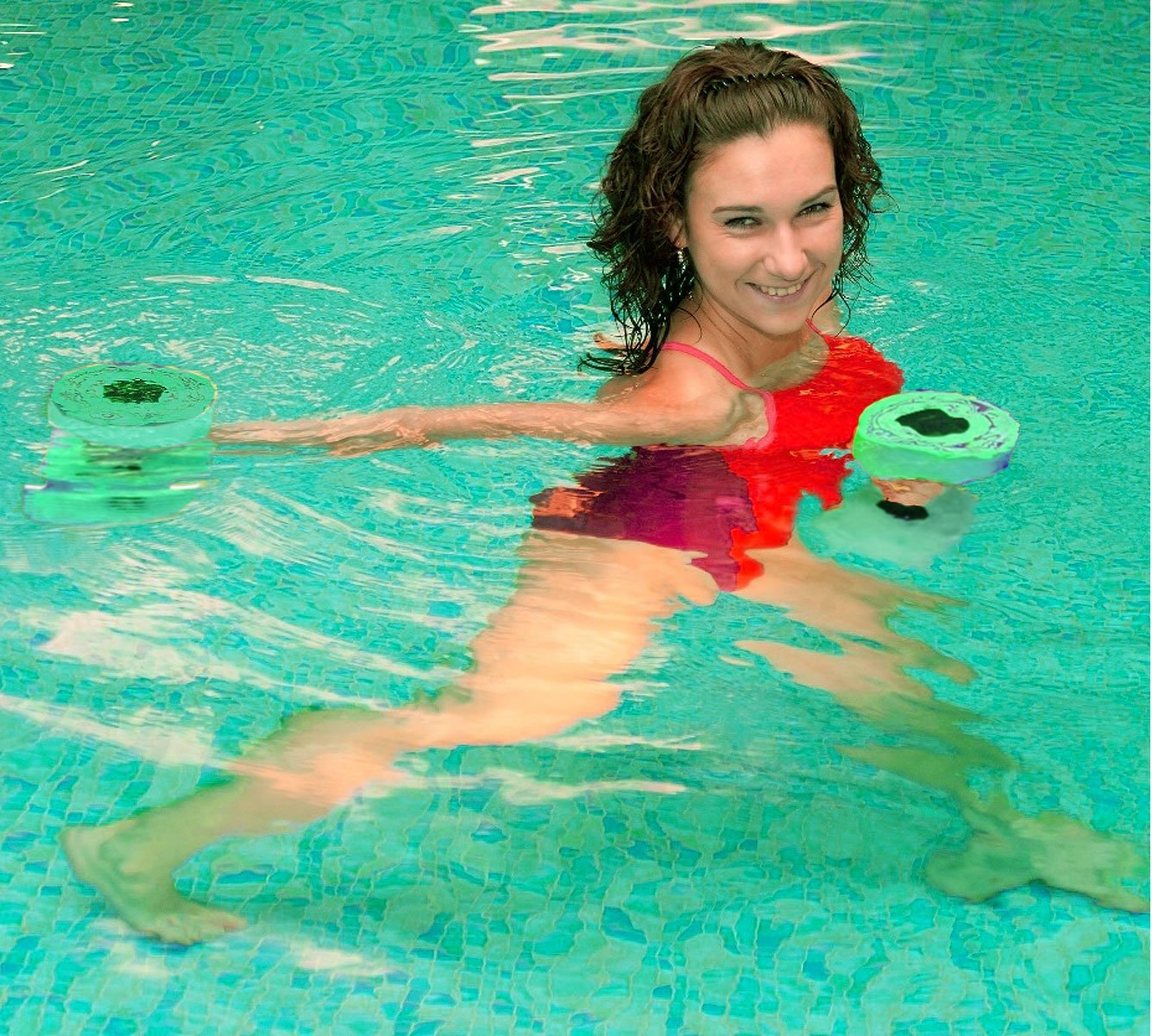 VERISA Water Aerobic Exercise Foam Dumbbells Pool Resistance 1 Pair, Water Fitness Exercises Equipment for Weight Loss- 1 Pair - 3 Colors Available (GREEN)