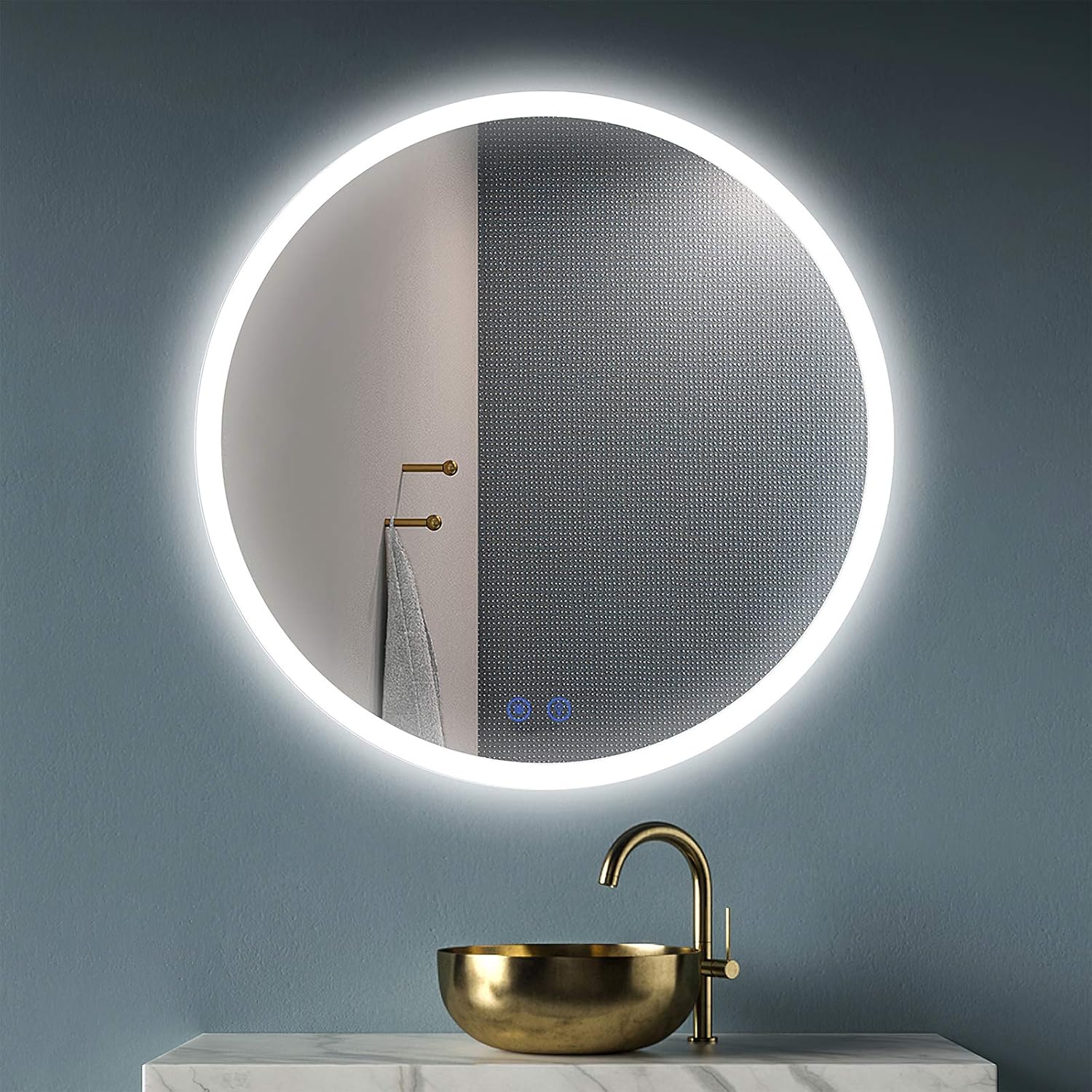 Featured image of post Bathroom Mirror Led Light Round / This is our bathroom mirror with illuminated white lighting displaying your beauty.