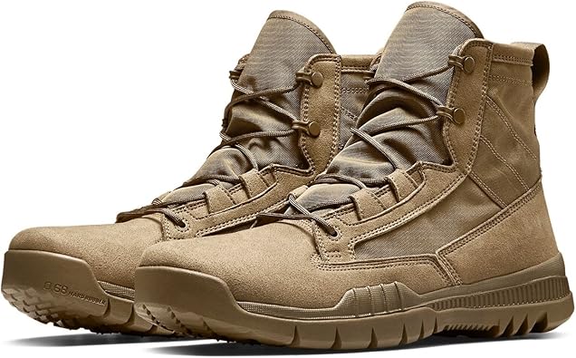 coyote boots nike