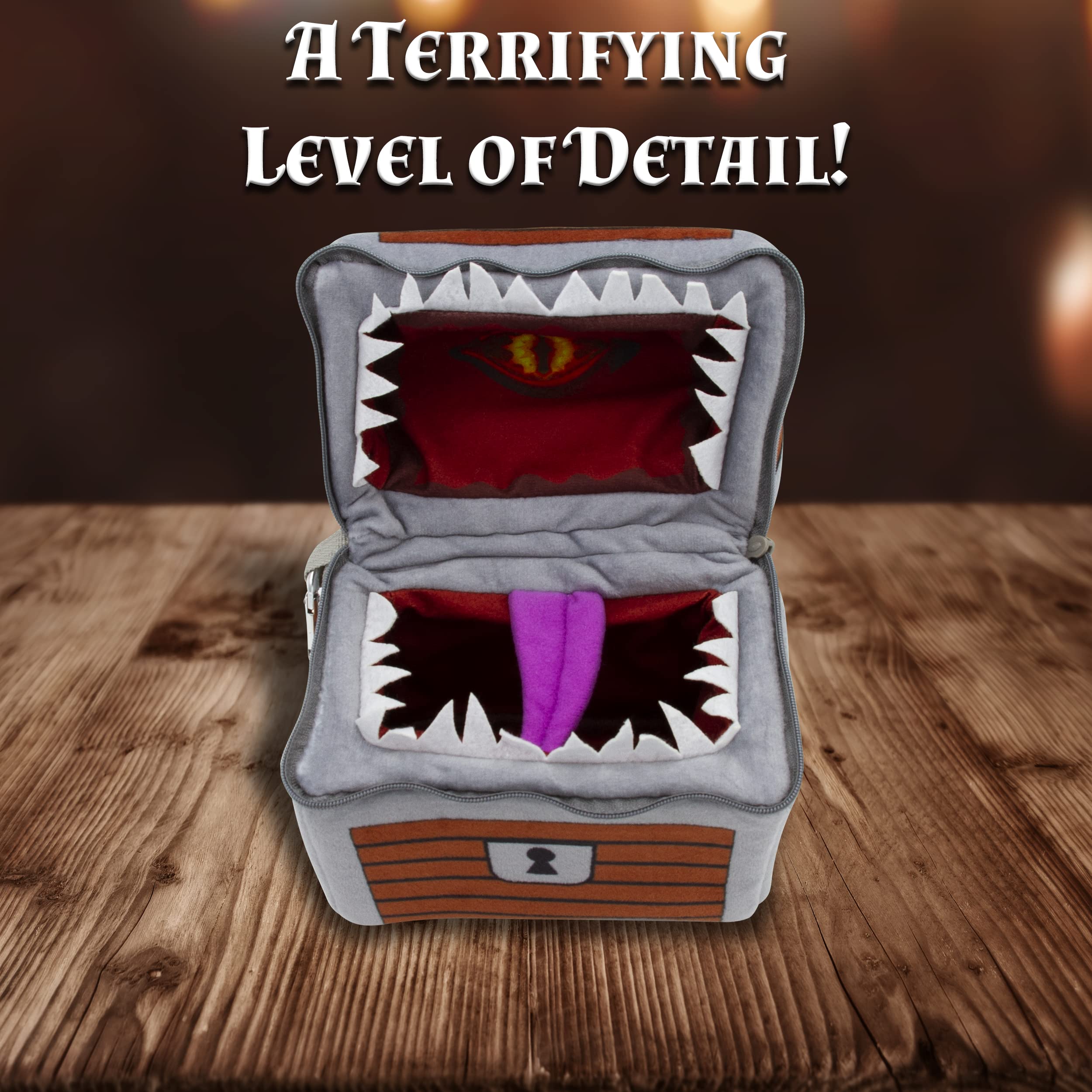 CASEMATIX Mimic Dice Chest and DND Dice Case with 7 Included RPG Dice - 6.5